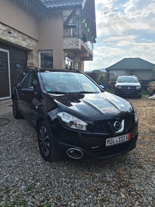 NISSAN Qashqai 2013
