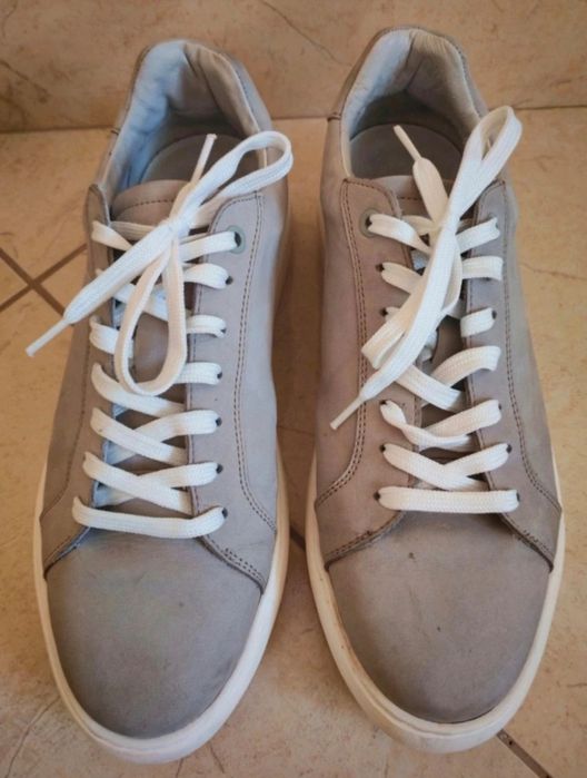 Pantofi casual mărimea 42 ,Bigotti din piele naturala, stare foarte bu