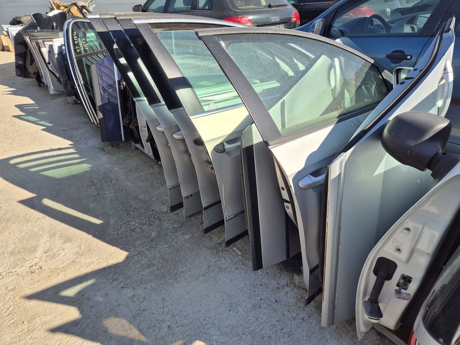 Bara / Aripa / Uși  Passat b6