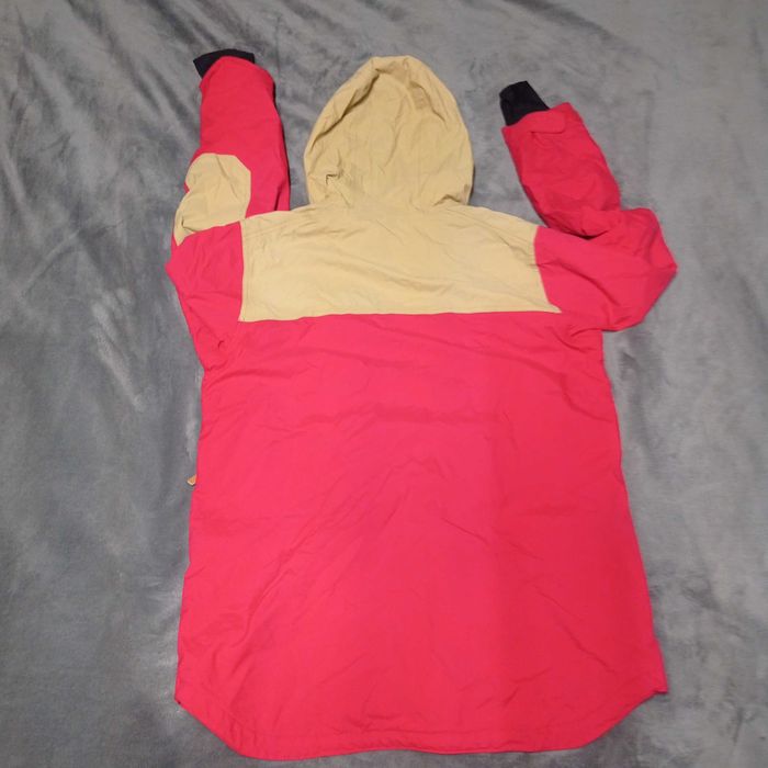 Westbeach  Oakley O'Neill Colourwear