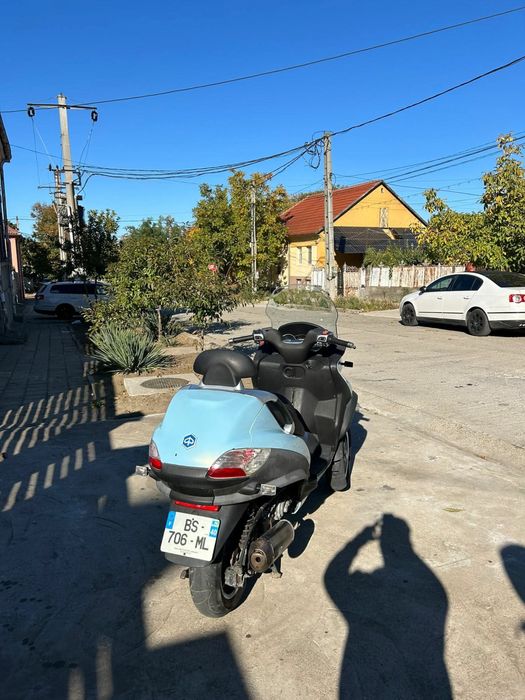 Piaggio mp3 125