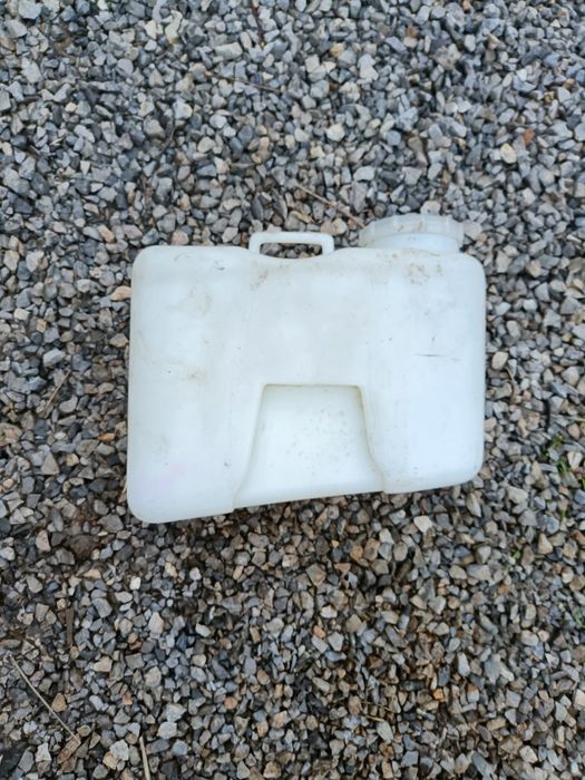 Части за Мерцедес 124