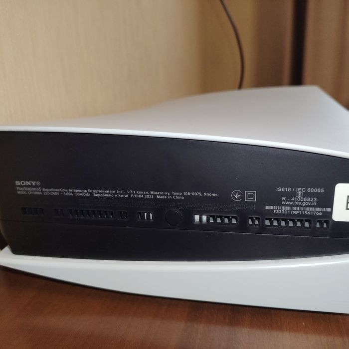 Продам пс 5 в описание