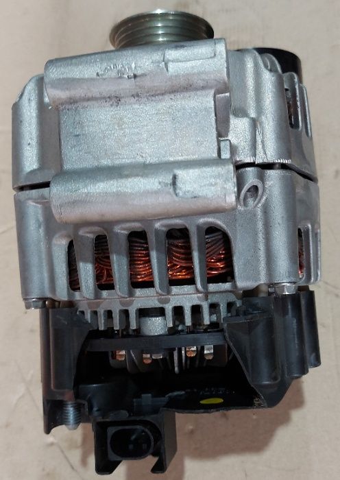 Alternator BMW Valeo 14V 230 a