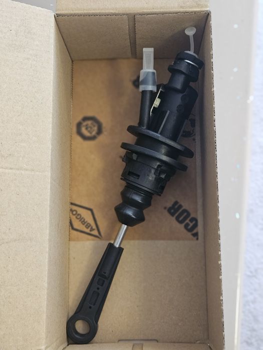 Vand pompa cantrala.ambreiaj