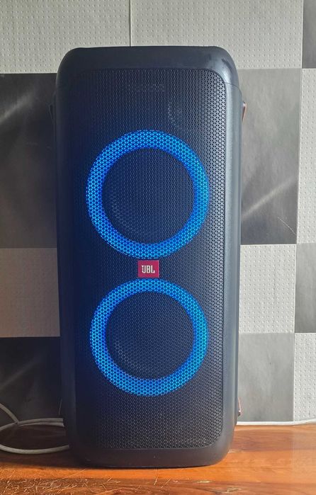 JBL PARTY BOX 300 - Като нова