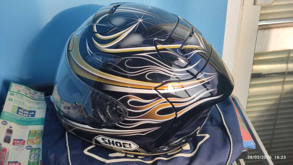 2 бр. Мото каски SHOEI  X-SPIRIT 2, размери М и Л.
