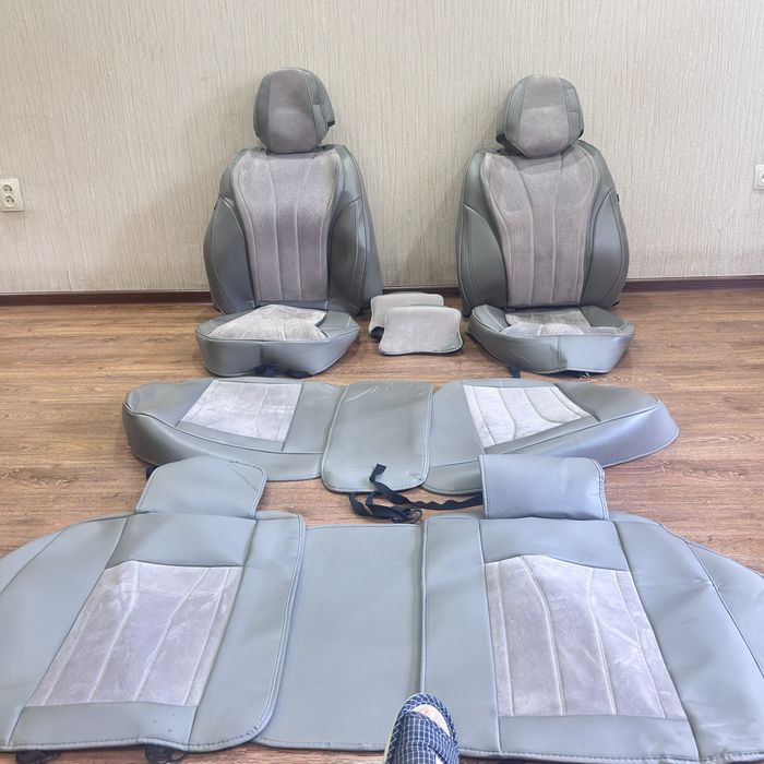 Авточехол на Тойота……..