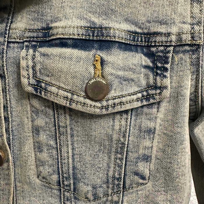 Късо дънково яке ZARA – стилно, в ретро стил , S размер като ново