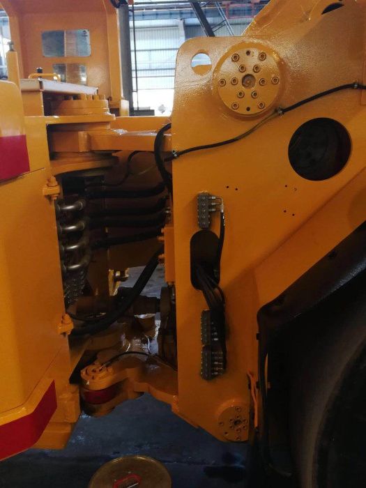 Подземный шахтный самосвал 15T