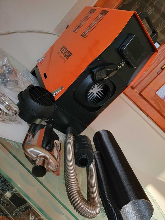 Sirocou Webasto 8kw 12v Rezervor 5L Afisaj LCD, Termostat Digital nou