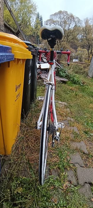Vând semi cursieră