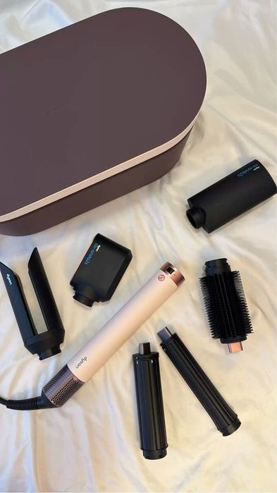 Продам Dyson coanda 2x оригинал