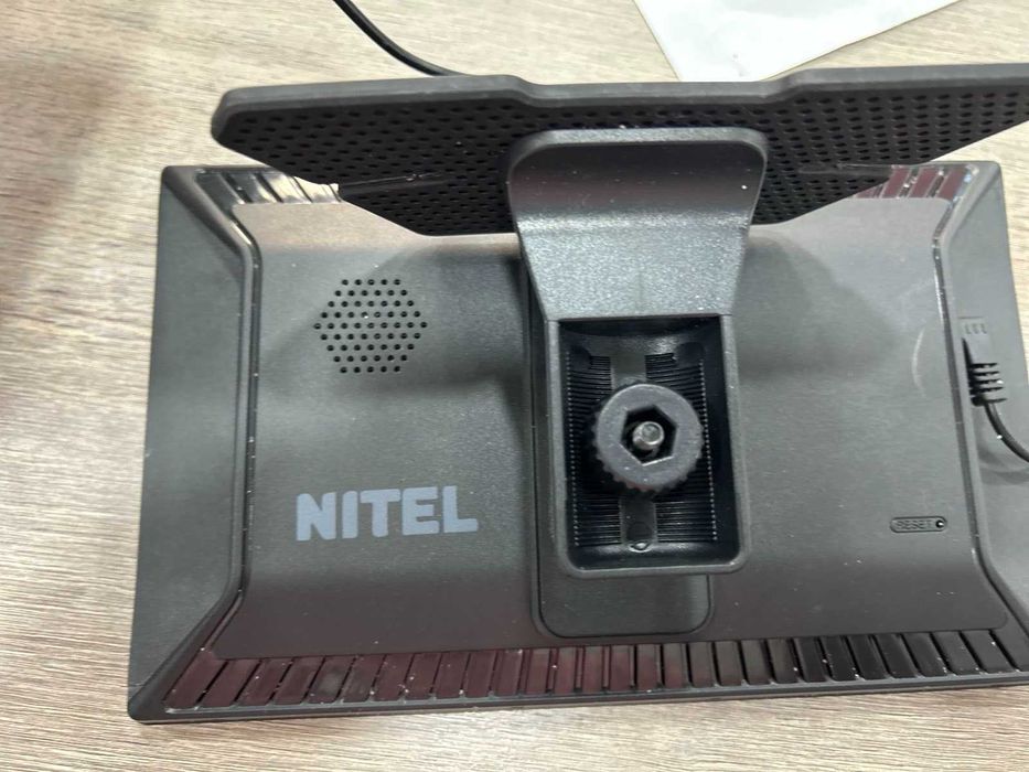 Продавам навигация NITEL SMART