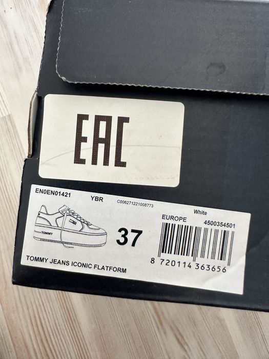 Кроссовки, кеды Tommy jeans