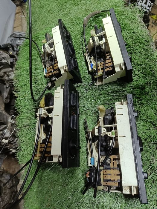 Блок управления печкой Ауди 80