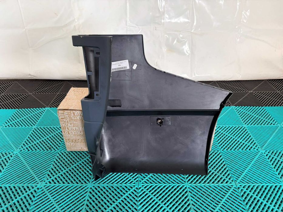 Flaps stanga bara spate Renault Trafic 3 Vivaro nou original Renault