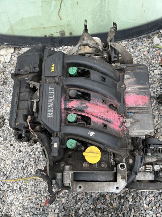 Контрактный двигатель Renault K4M из европы