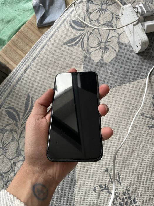 Продаётся айфон хо