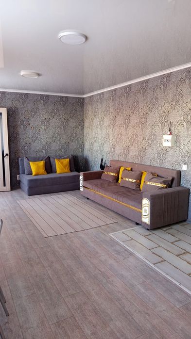 Сдам посуточно двухкомнатную квартиру класса LUX. Документы.