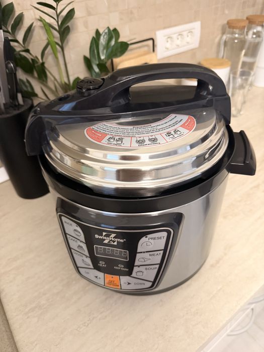 Oala electrica sub presiune, one pot