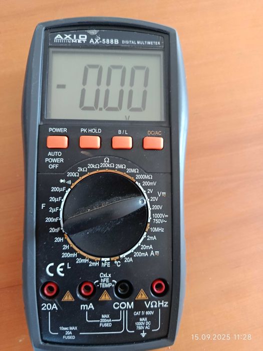 Multimetru AXIO AX-588B