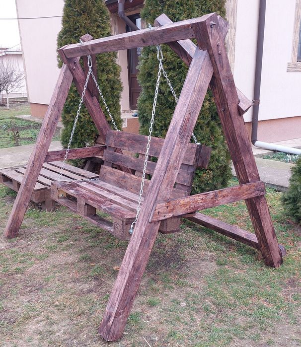 Balansoar, Banca de grădină.