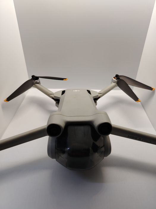 Дрон DJI mini 3 pro