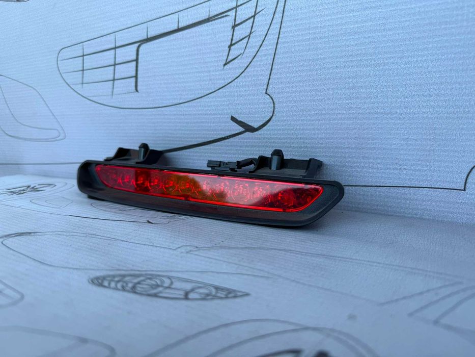 Lampa Frână Suplimentară Haion Chevrolet Orlando 2013 / 2011-2018 / Cod OEM 95031492 (5C2)
