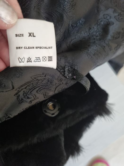 Продам Шубу мех кенгуру+норка