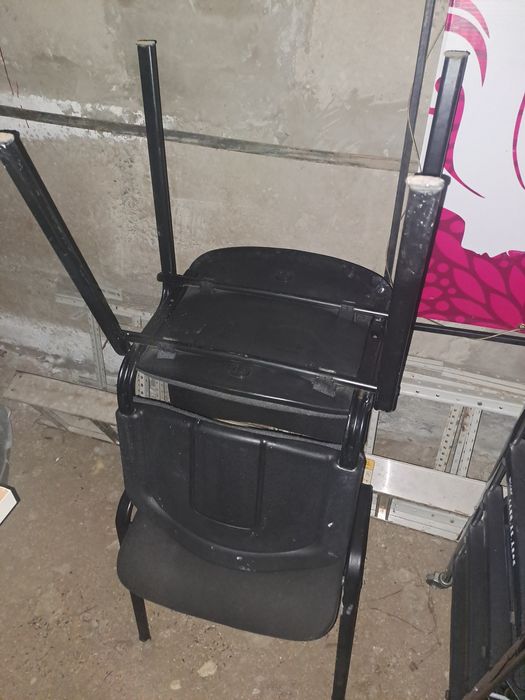 Продам разные стулья