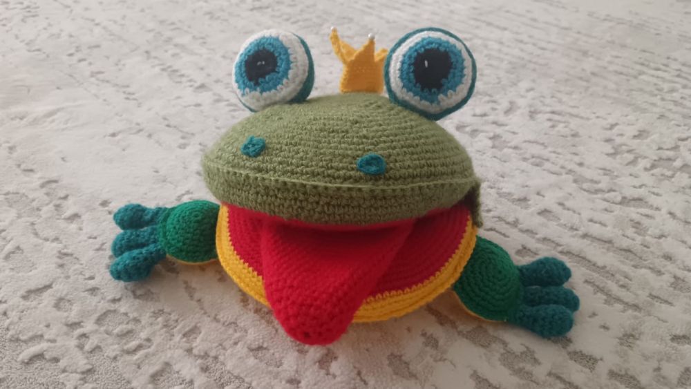 Продам вязаные игрушки