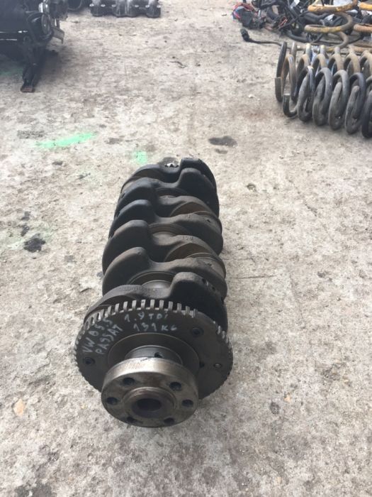 Колянов вал Пасат 5.5 1.9 тди 131кс - VW Passat 5.5 1.9tdi 131hp