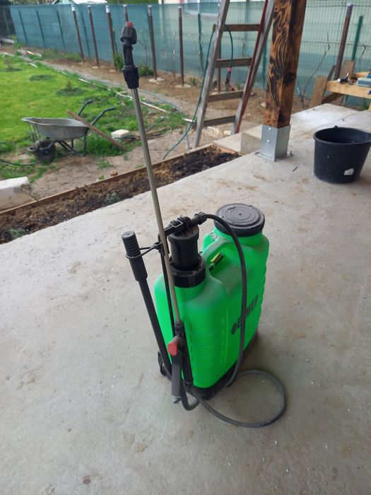 Vand pompa stropit manuala 16 L