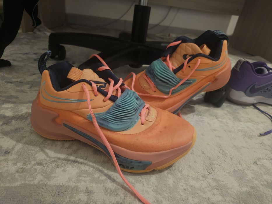 Продаются nike freak 3 оригинал