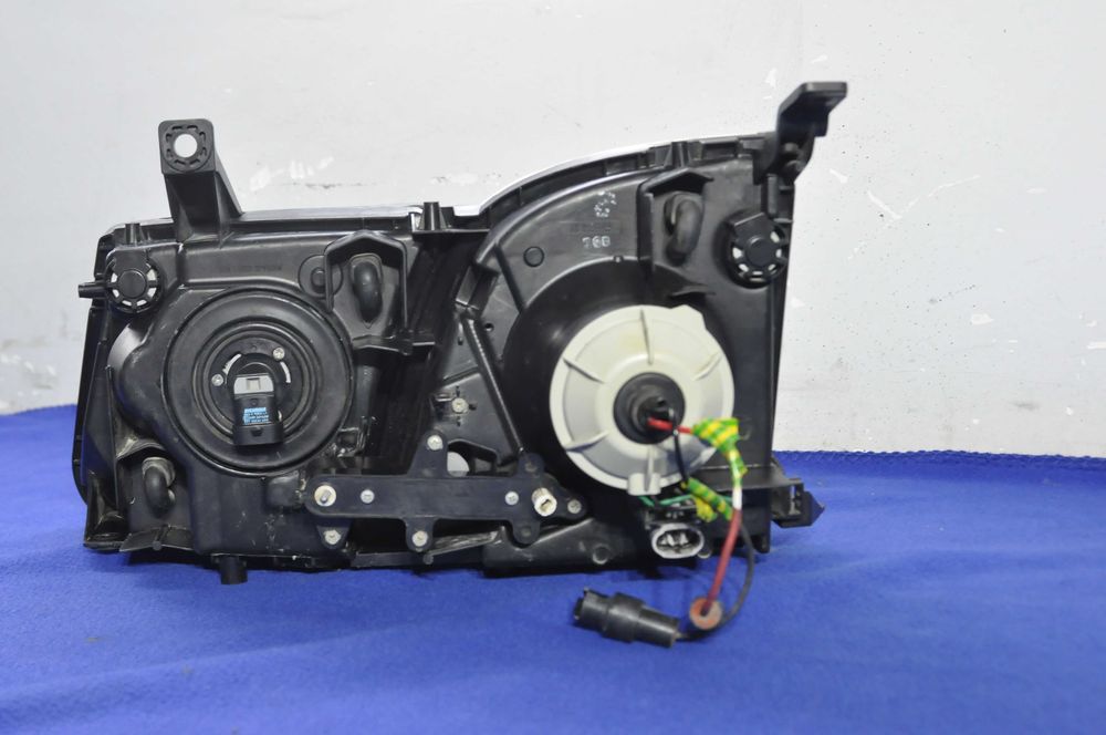 Фара Lexus Lx470 правая