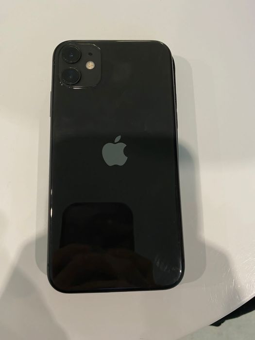 Apple  iPhone 11