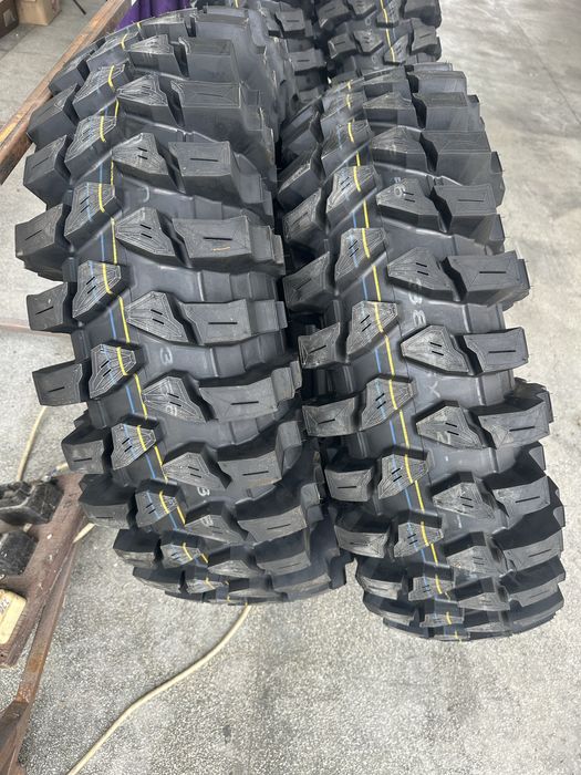 Продавам нови гуми за кал MAXXIS