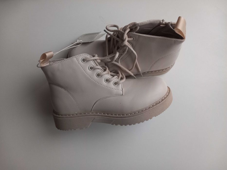 Детски боти / ботуши Reserved - НОВИ С ЕТИКЕТ