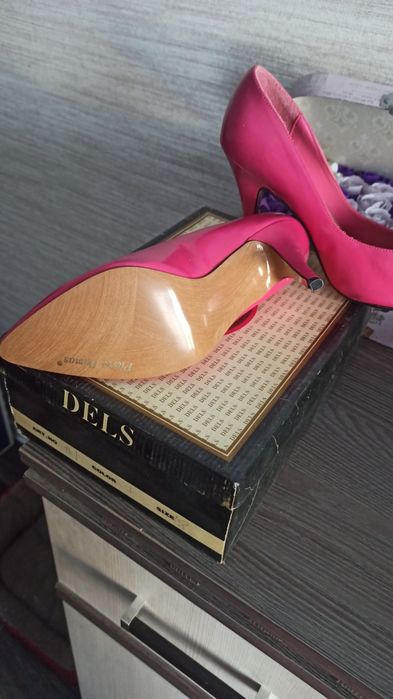 Туфли женские Pierre Dummas