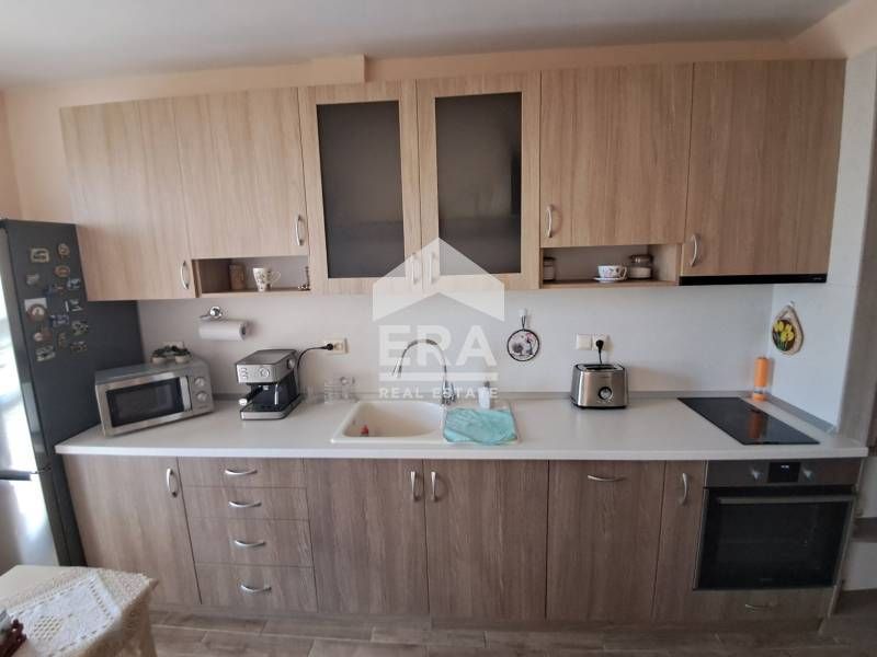 Продава се Четиристаен апартамент в Варна, Левски - 94 кв.м за 2341 €/кв.м - Снимка #5