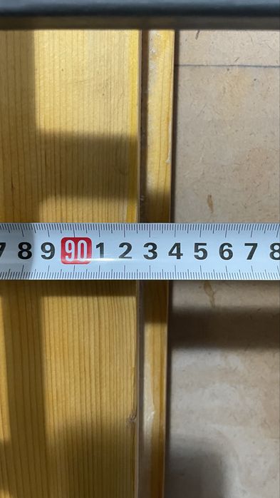 Продавам 2 врати с каси