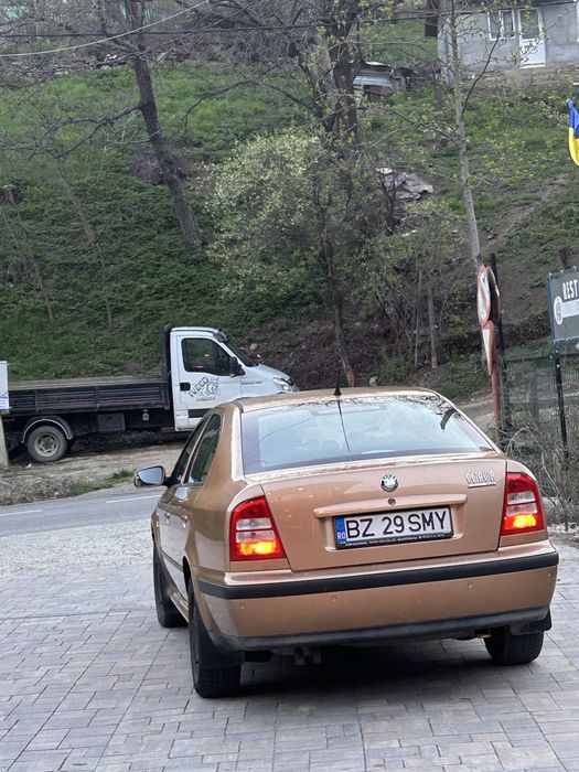 Skoda octavia 1 2.0 benzina