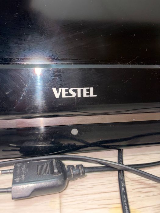 Продам телевизор