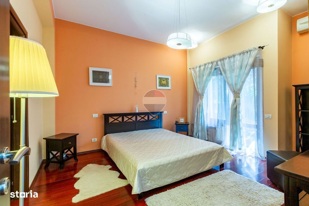 Vila de colt de vânzare în Corbeanca | Paradisul Verde