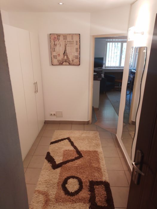 Proprietar inchiriez garsonieră strada Năsăud, zona 13 Septembrie, Rahova, Sebastian