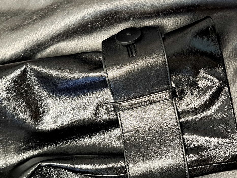 Haina piele fina massimo dutty noua cu eticheta,masura  M, 1800 lei