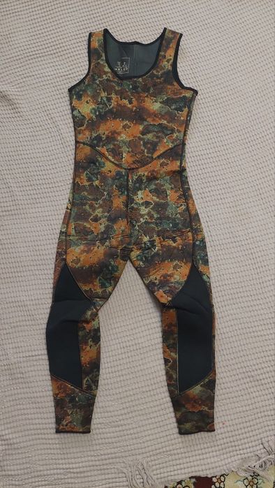 Гидрокостюм  Витязь  толщина  5мм размер  М