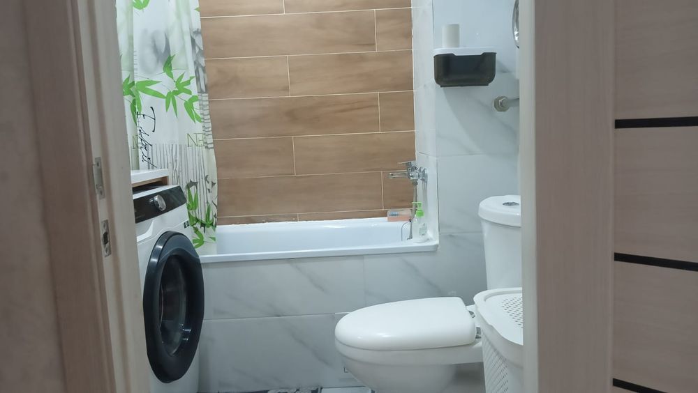 Продам квартиру район береке
