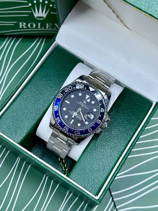 Классические часы, наручные часы